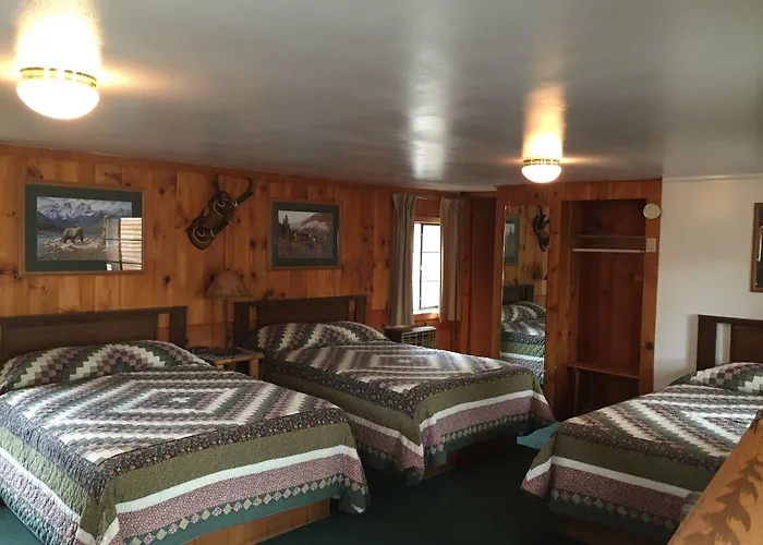 Trails End Hotel