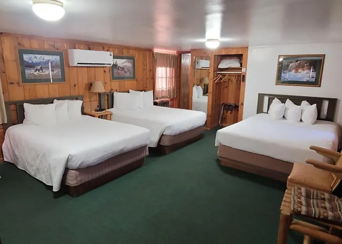 Trails End Hotel
