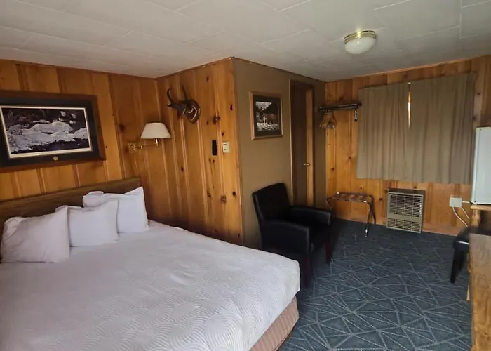 Trails End Hotel Dubois