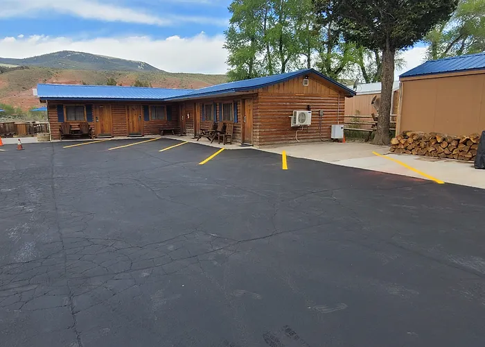 Trails End Hotel Dubois